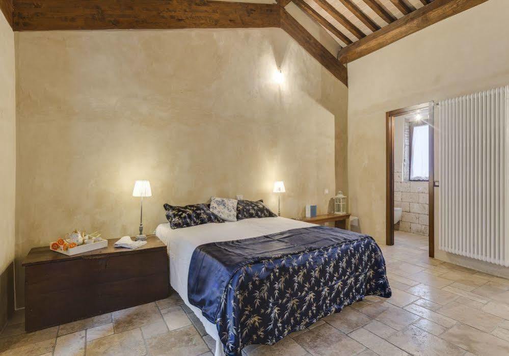 Agriturismo Le Canterie Radicondoli Εξωτερικό φωτογραφία